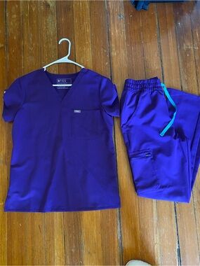 Figs Women's Scrub Top & Pants Set in Deep Purple with Teal Drawstring
